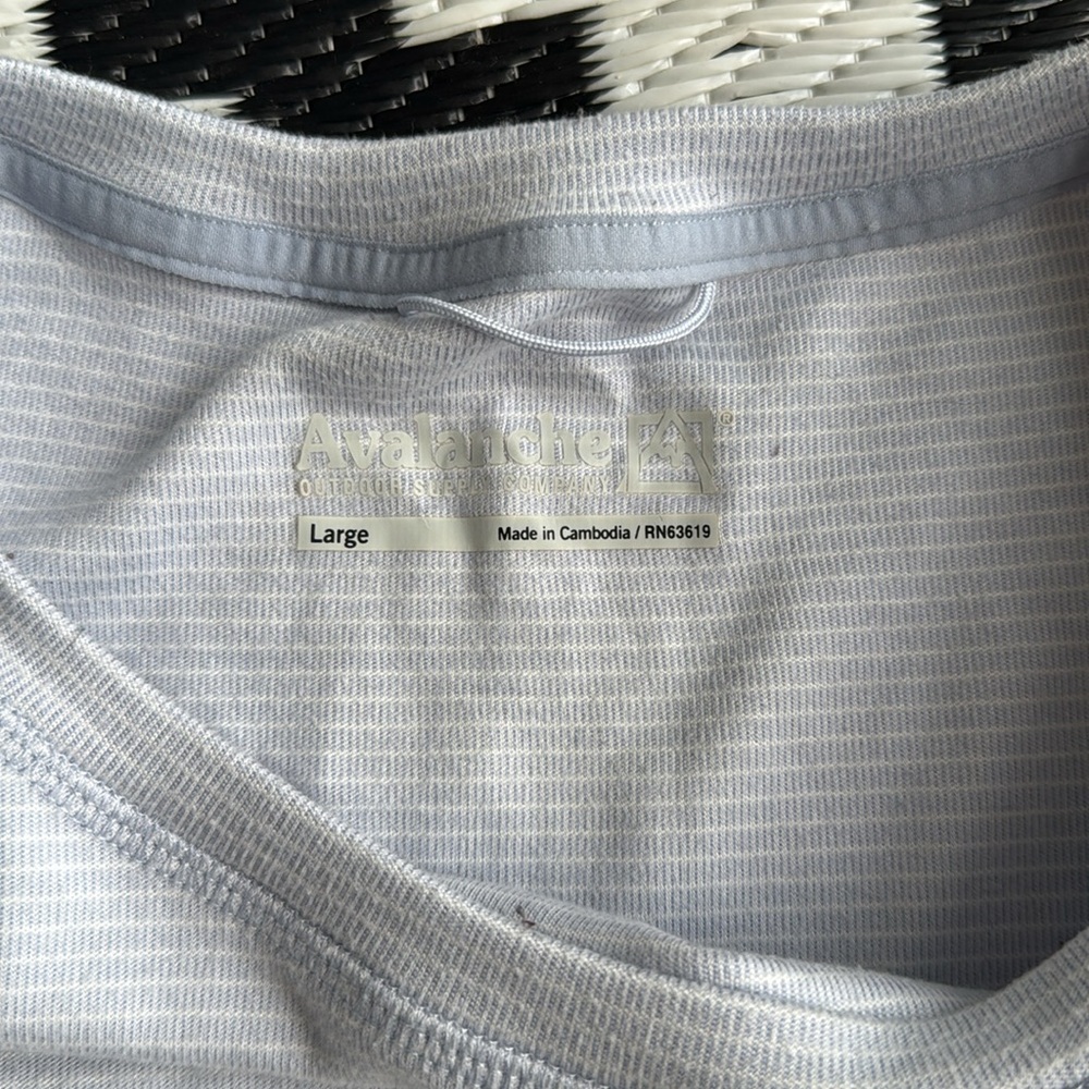 AVALANCHE “Aspen” Long Sleeve Crew Tee - L - Picture 5 of 8